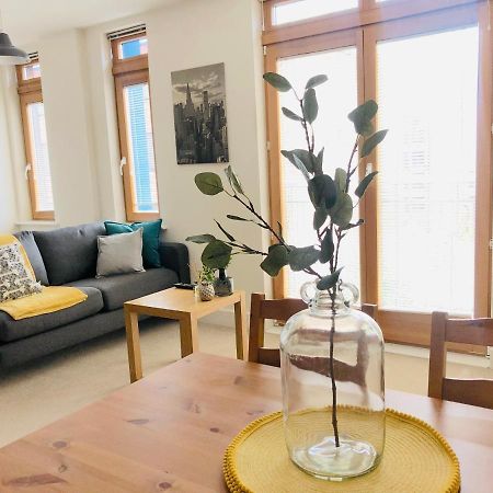 Centre Of Birmingham, 2 Bedroom - Perfect For Families, Group, Or Business Екстериор снимка